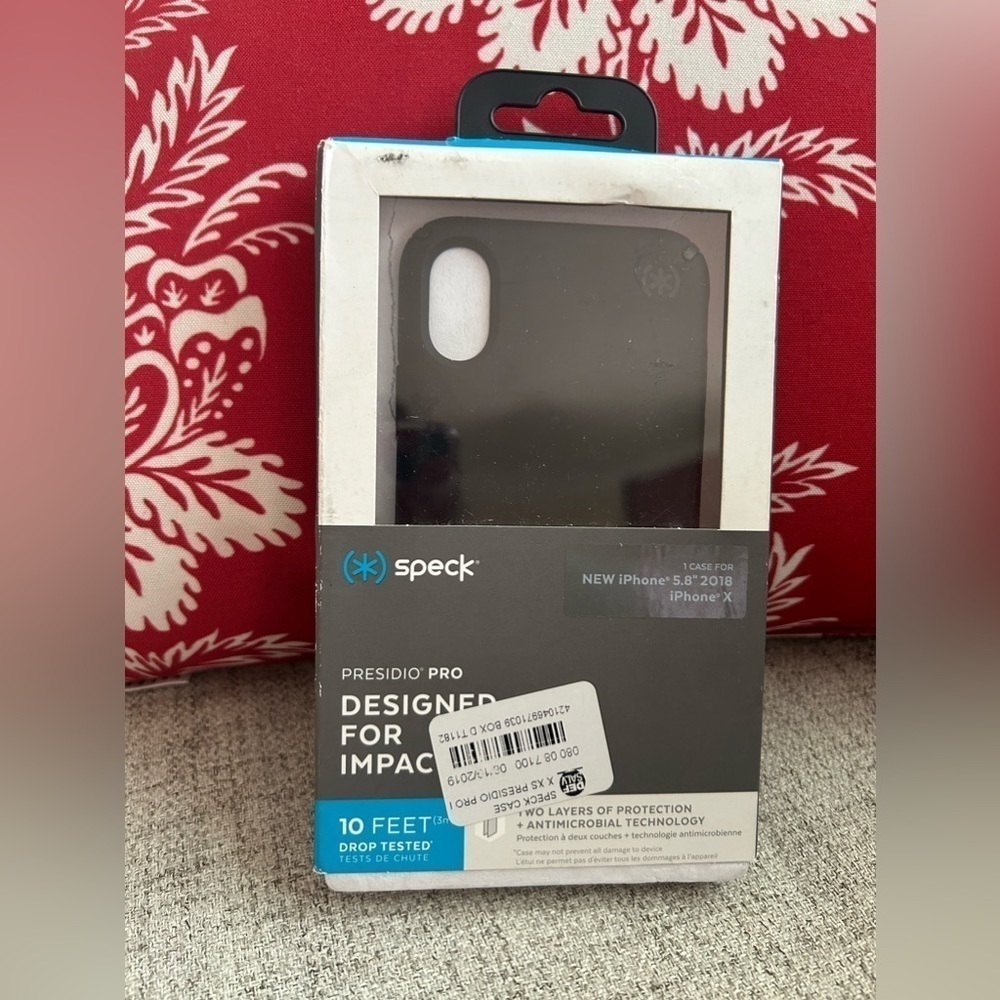 Speck Presidio Pro Case for Apple iPhone X & iPhone XS (5.8inch) - Black